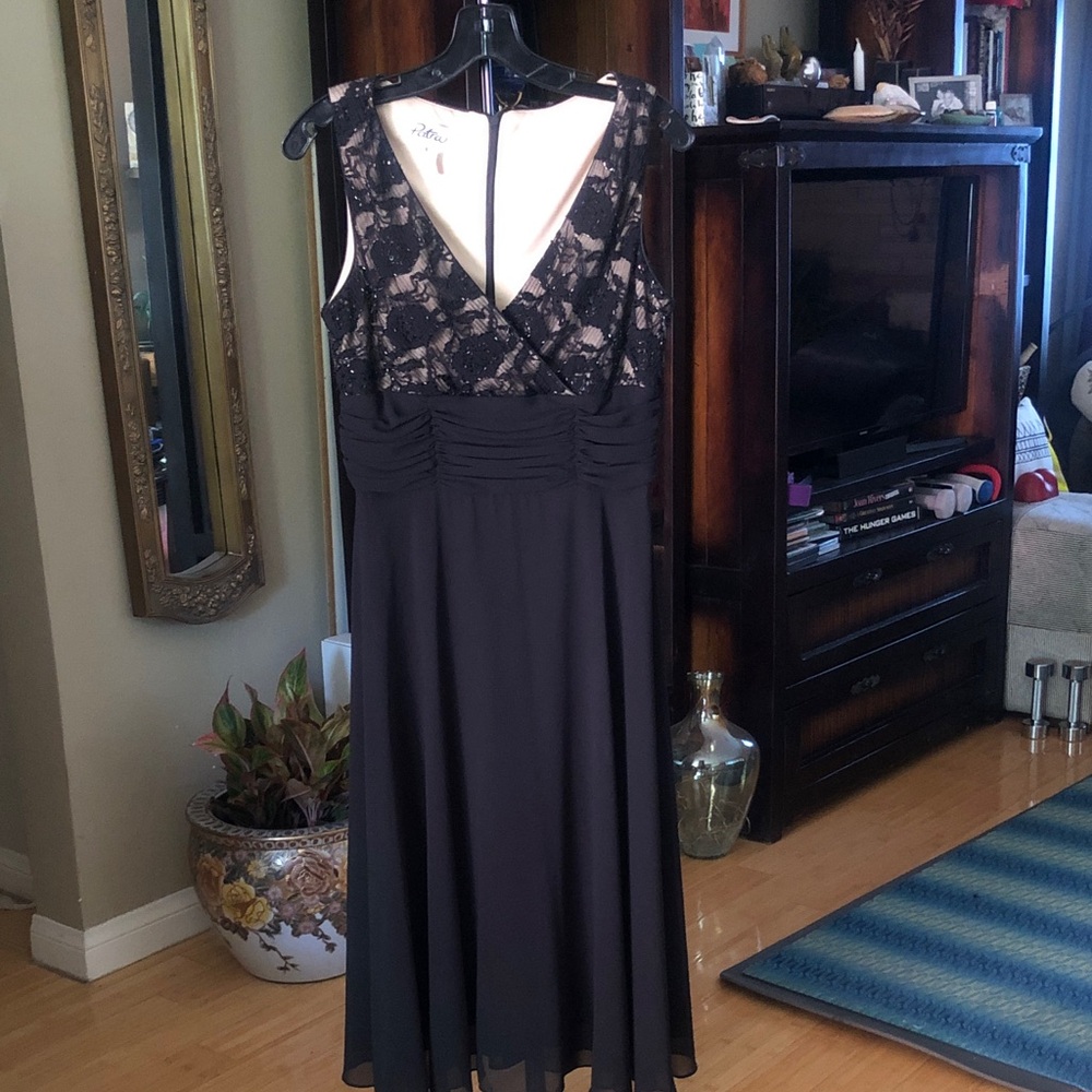 Petra Elegant Black Lace V-Neck Evening Dress with beading.